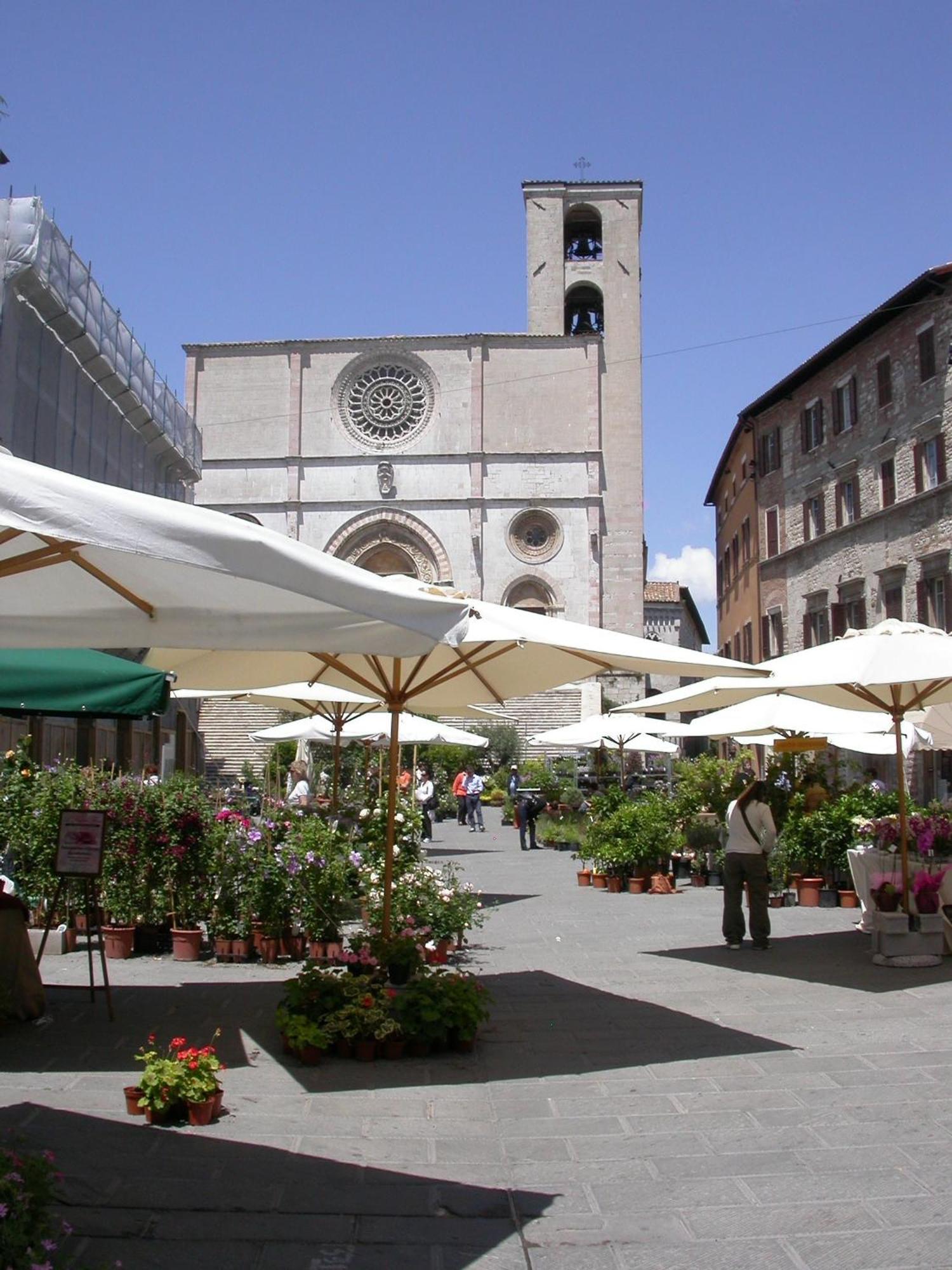 Residenza D'Epoca San Lorenzo Tre Тоди Экстерьер фото